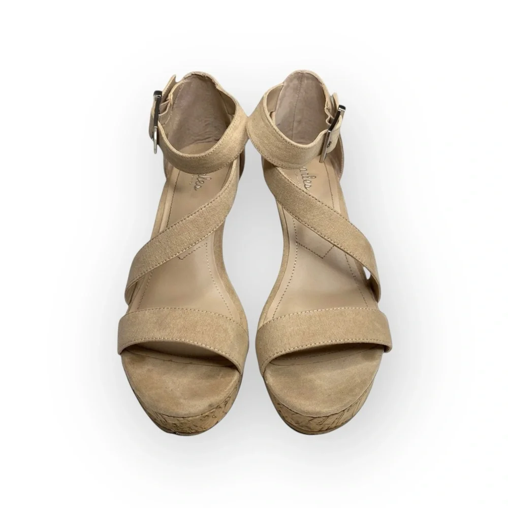 Charles by Charles David ᪥ Leanna Wedge Cork Platform Sandals ᪥ Nude Microsuede